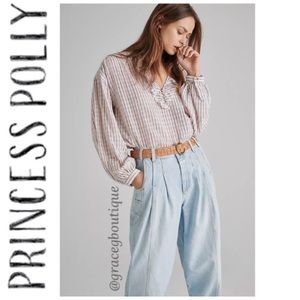 High Waisted Pleated Tapered Leg Jeans Princess Polly Light Wash Jeans Size 4